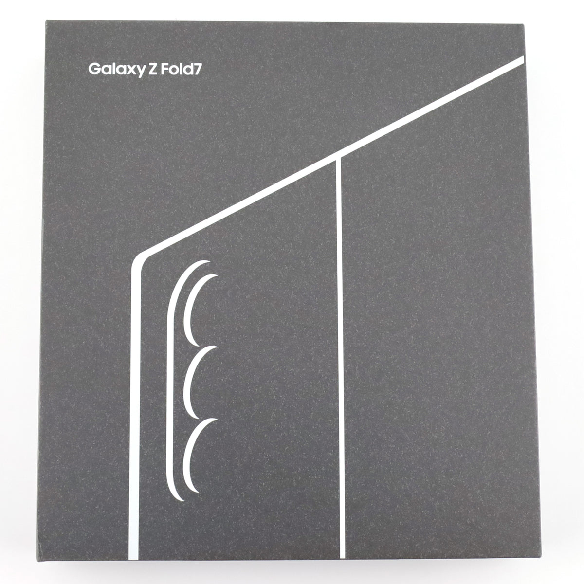 C+ランク Galaxy Z Fold7 12/256GB SilverShadow SM-F966Q 国内版【30日保証】