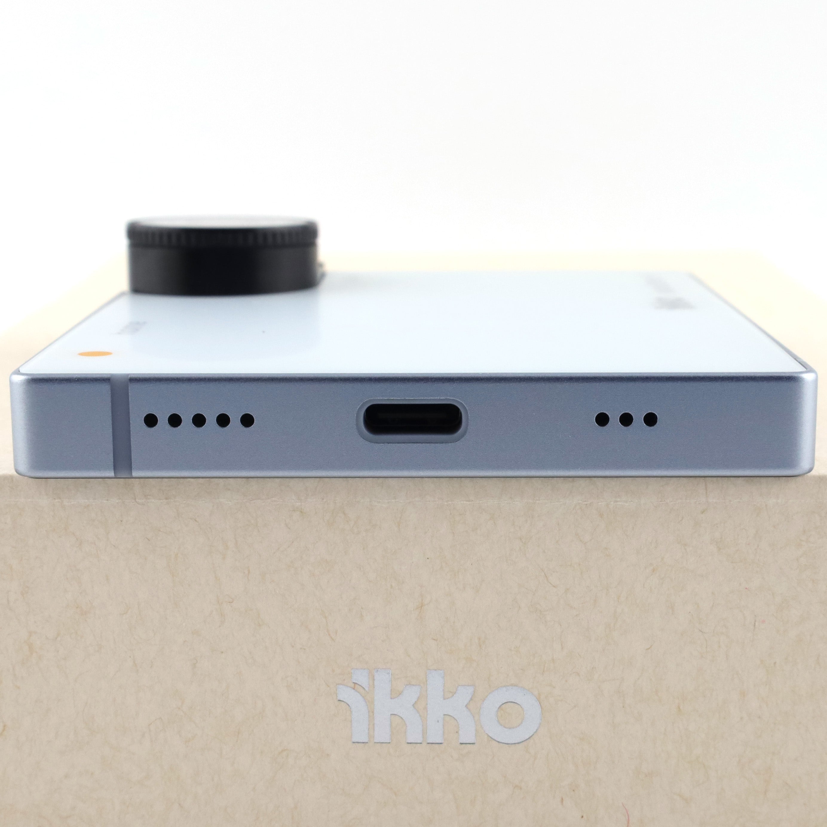 ikko MindOne Pro 本体 8GB+256G ブルー A-ランク iKKO MindOne Pro 8/256GB IceBlue【90日保証】 – まめこmobile