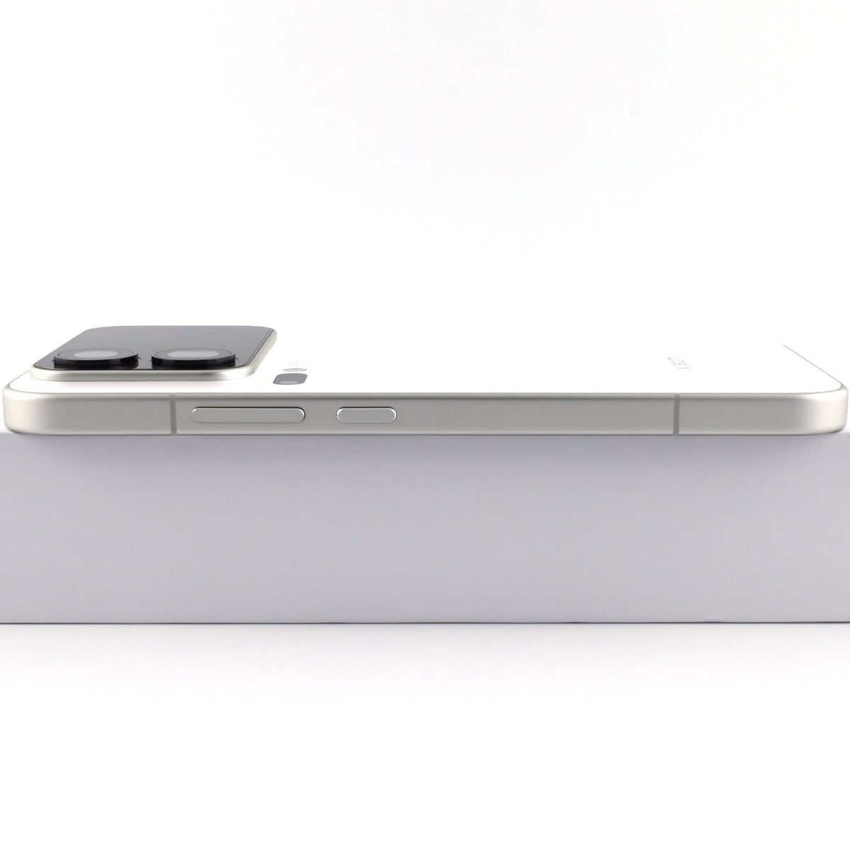 Aランク Xiaomi 17 Pro Max 16/1024GB 白色 2509FPN0BC 中国版【90日保証】