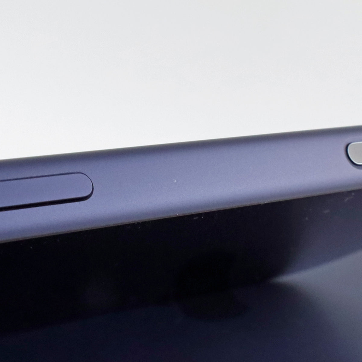 B+ランク iPhone17 Pro Max 1TB DeepBlue A3526 MFYX4X/A ベトナム版【90日保証】