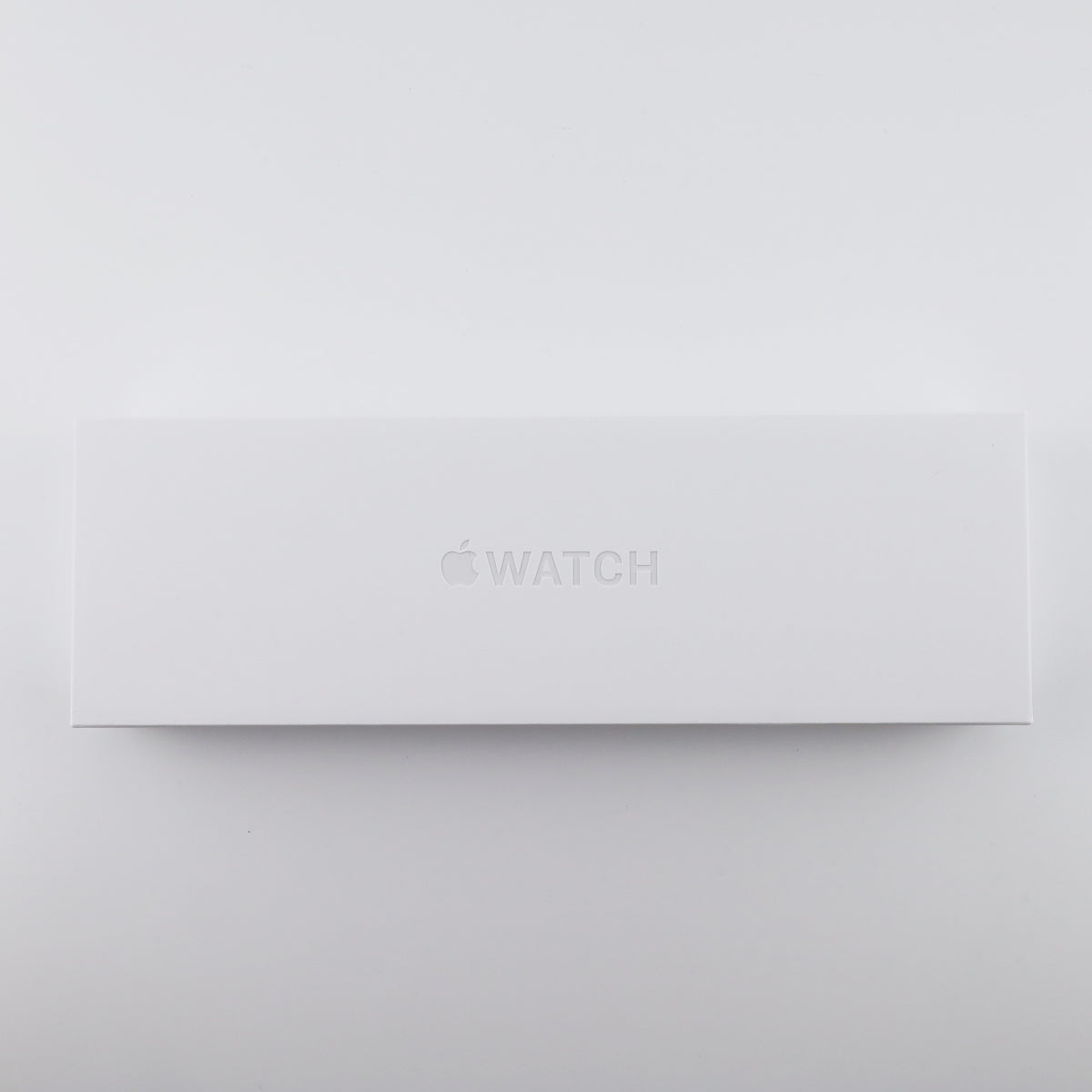B+ランク Apple Watch Series11 42mm Gold Ti Gold Mil Lp CEL A3335 MF8Y4J/A 国内版【90日保証】