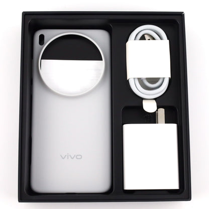 Aランク vivo X200 Ultra 12/256GB Silver V2454A 中国版【90日保証】