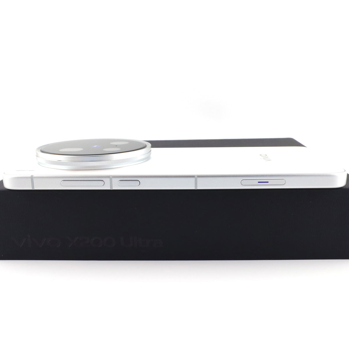 Aランク vivo X200 Ultra 12/256GB Silver V2454A 中国版【90日保証】