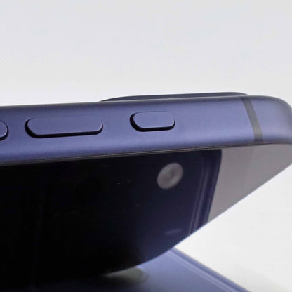 A-ランク iPhone 17 Pro 1TB DeepBlue A3523 MG8R4ZA/A 香港版【90日保証】