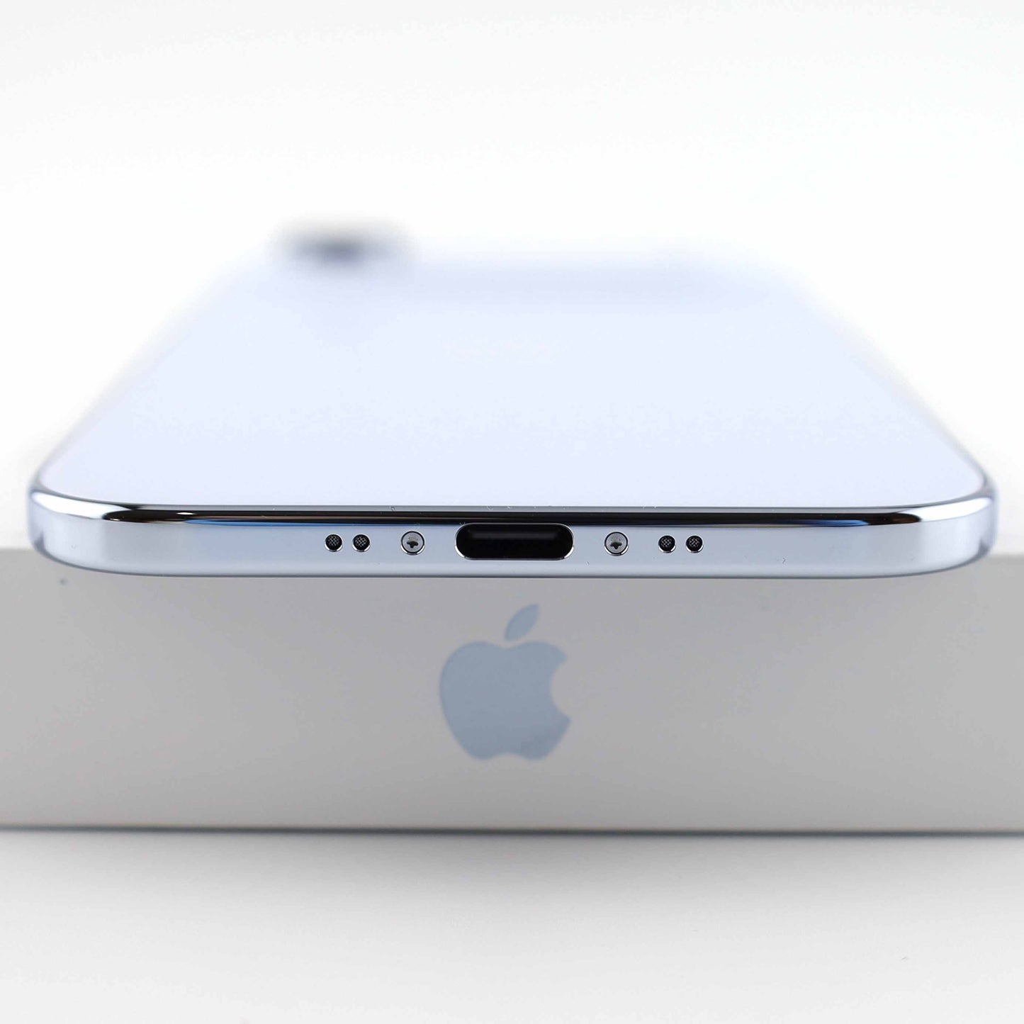 Aランク iPhone Air 256GB SkyBlue A3516 MG2A4J/A 国内版【90日保証】