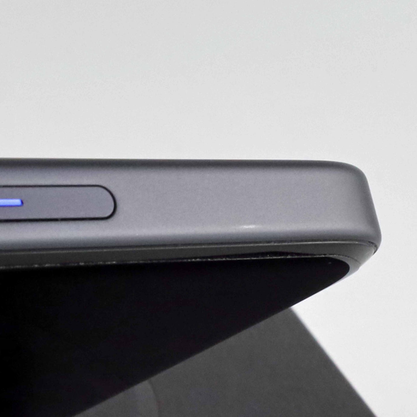 Bランク vivo X200 Ultra 16/512GB Red V2454A 中国版（レンズ＋キット付属）【90日保証】