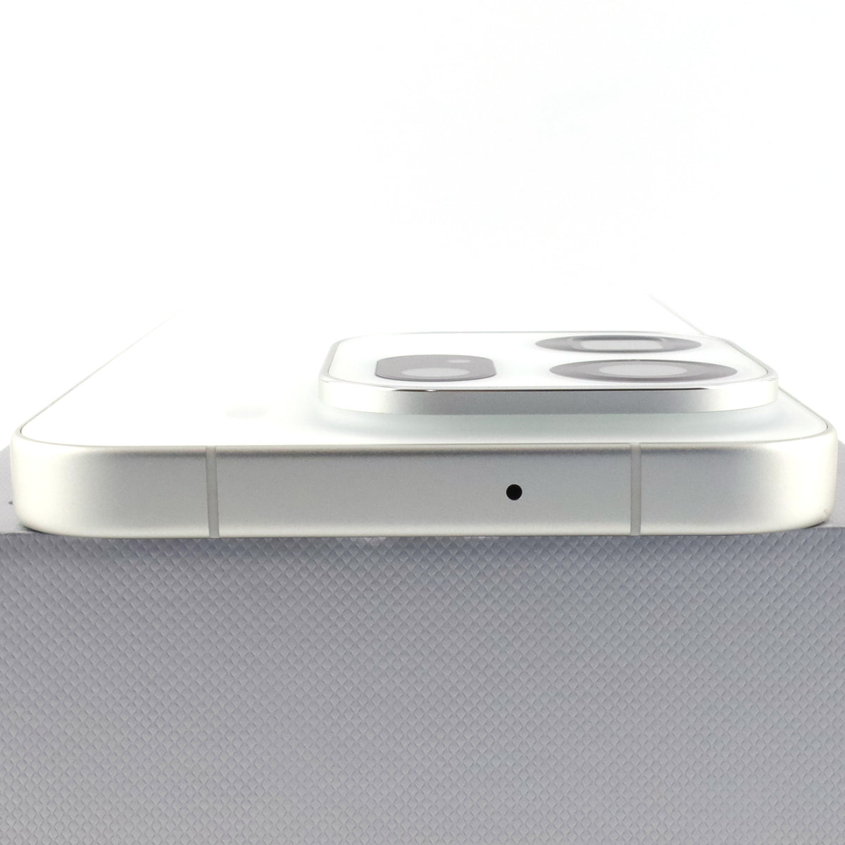Bランク OPPO Find X9 Pro 16/512GB SilkWhite CPH2791 版 【90日保証】