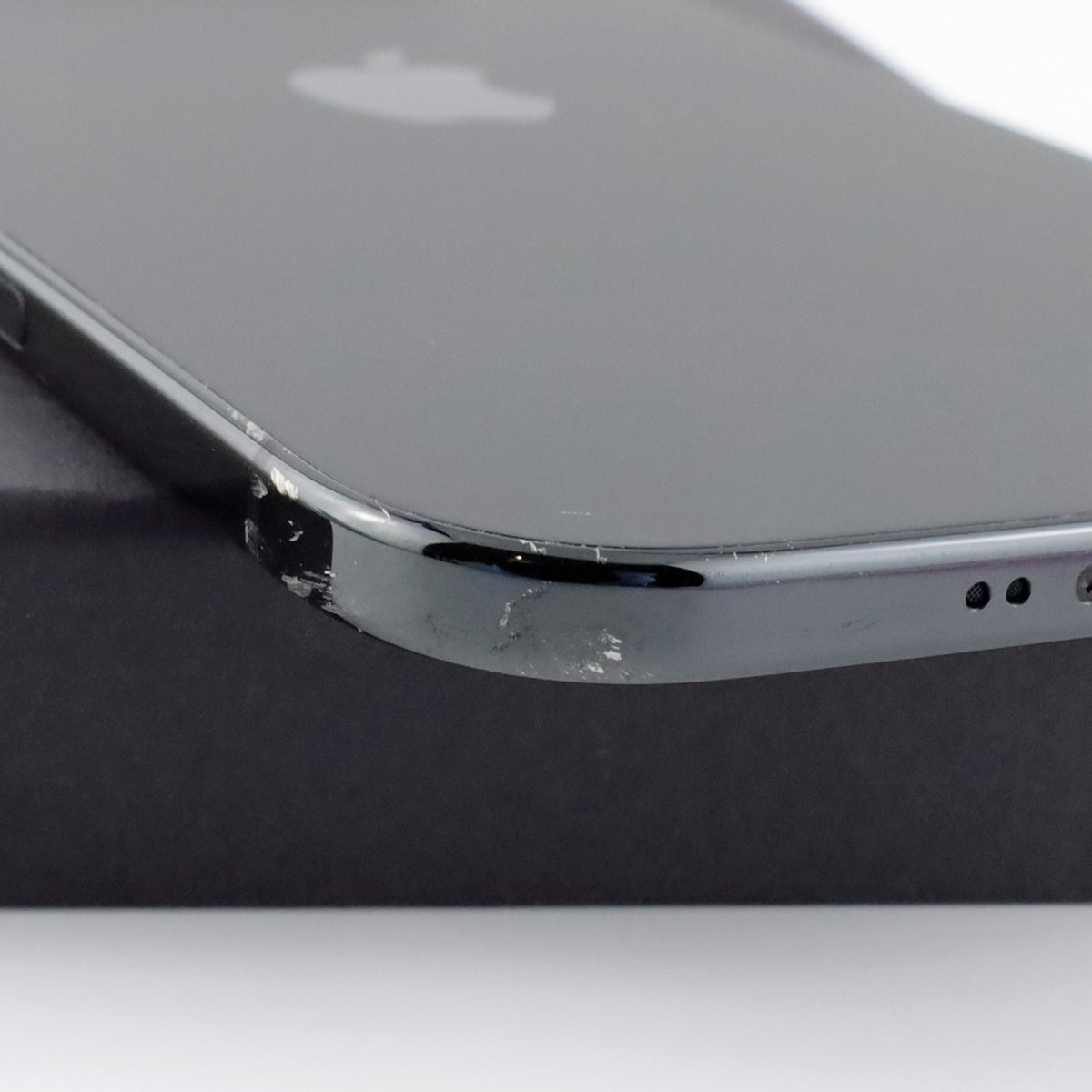 Dランク iPhone Air 256GB Black MG274J/A A3516 Softbank版【90日保証】※赤ロム保証なし