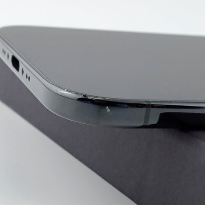 Dランク iPhone Air 256GB Black MG274J/A A3516 Softbank版【90日保証】※赤ロム保証なし