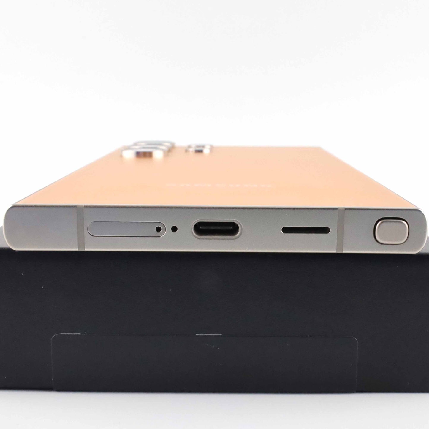 B-ランク Galaxy S24 Ultra 12GB/1TB TitaniumOrange SM-S928B/DS グローバル版【90日保証】