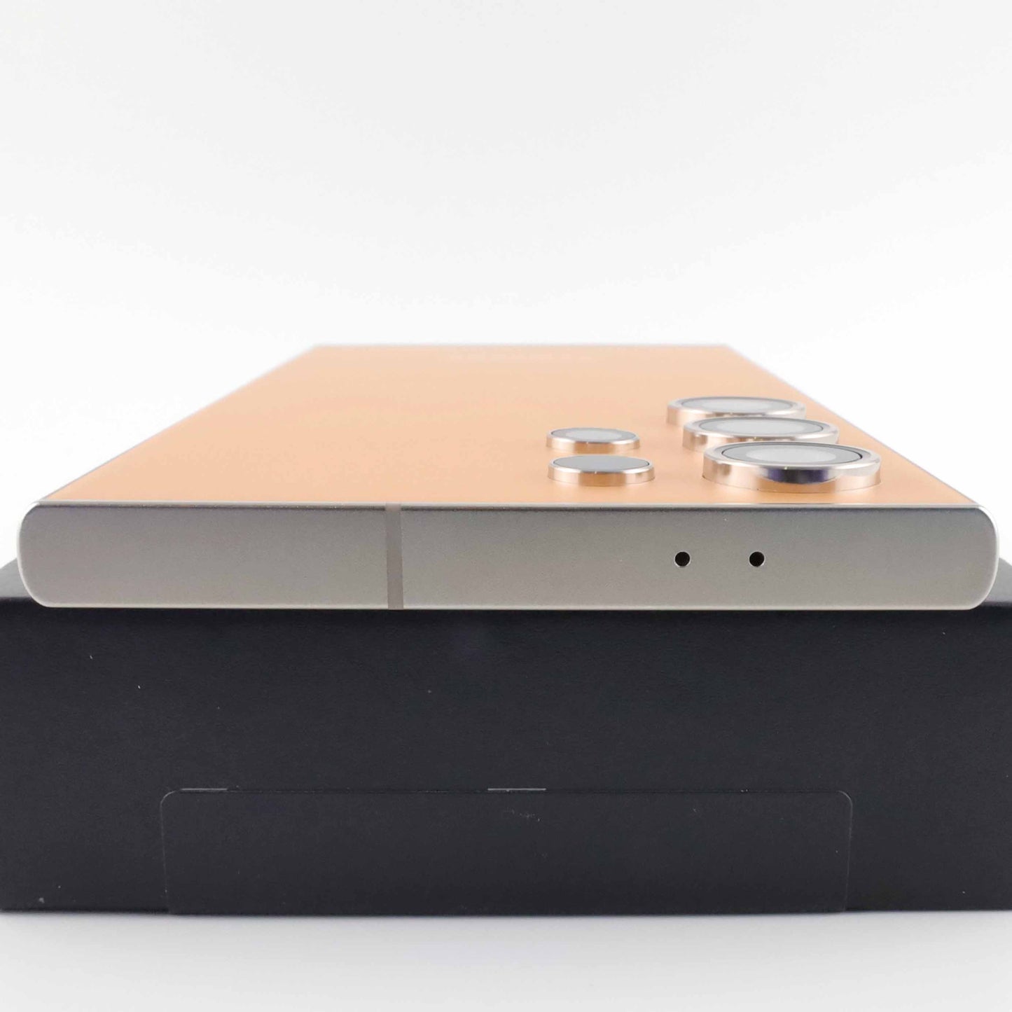 B-ランク Galaxy S24 Ultra 12GB/1TB TitaniumOrange SM-S928B/DS グローバル版【90日保証】