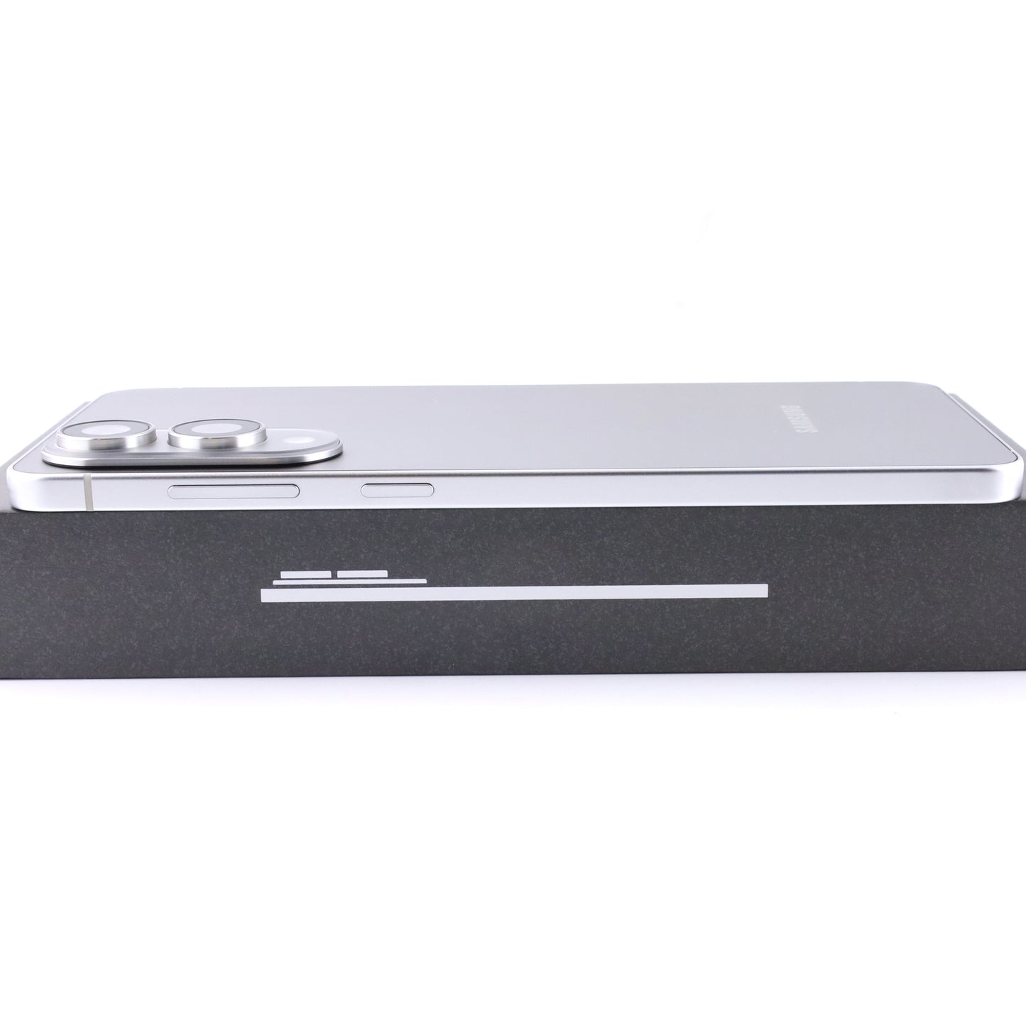 A+ランク Galaxy S25 Edge 12/512GB TitaniumSilver SM-S9370 グローバル版【90日保証】