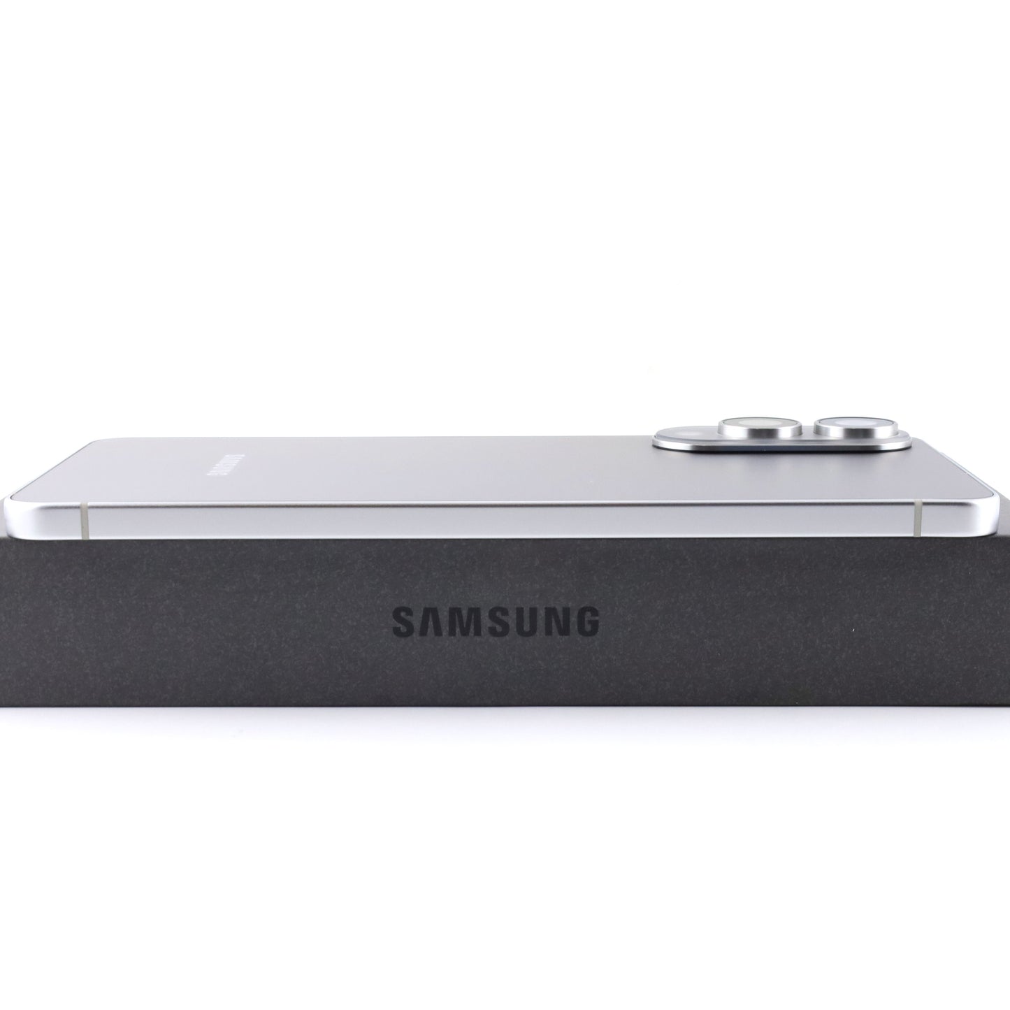 A+ランク Galaxy S25 Edge 12/512GB TitaniumSilver SM-S9370 グローバル版【90日保証】
