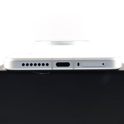 B+ランク Xiaomi 15 Ultra 16/512GB White 25010PN30G 国内版【90日保証】