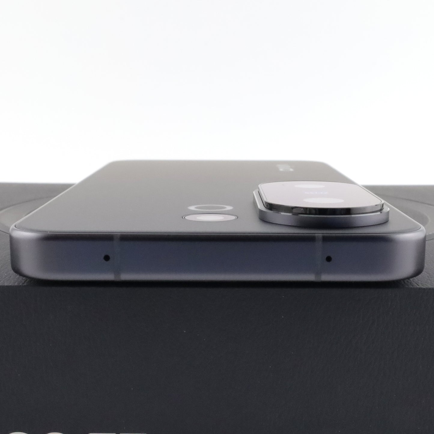 Aランク vivo X200 FE 12/512GB Black V2503 グローバル版【90日保証】