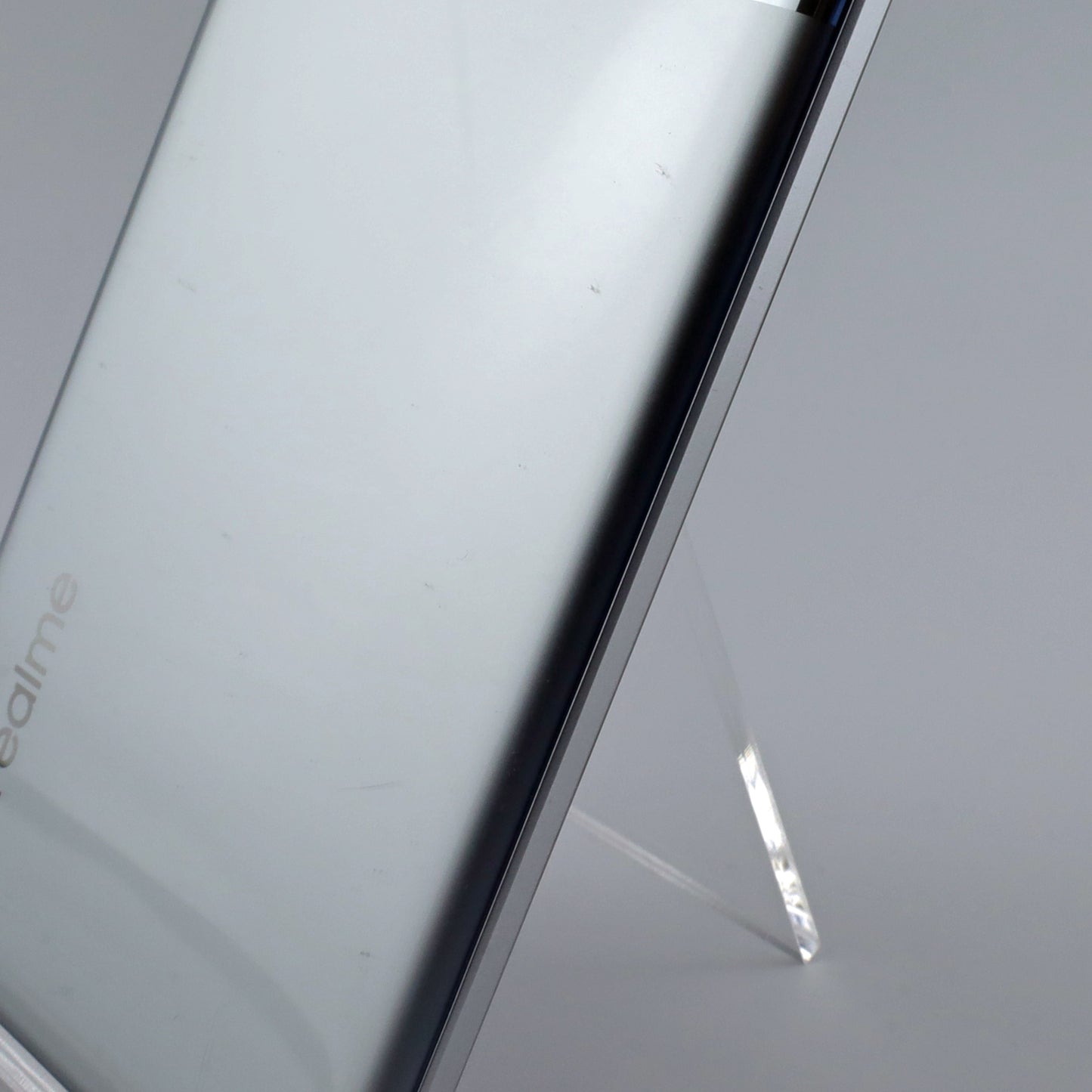 Cランク realme GT Neo6 SE 8/256GB Silver RMX3850 中国版【90日保証】