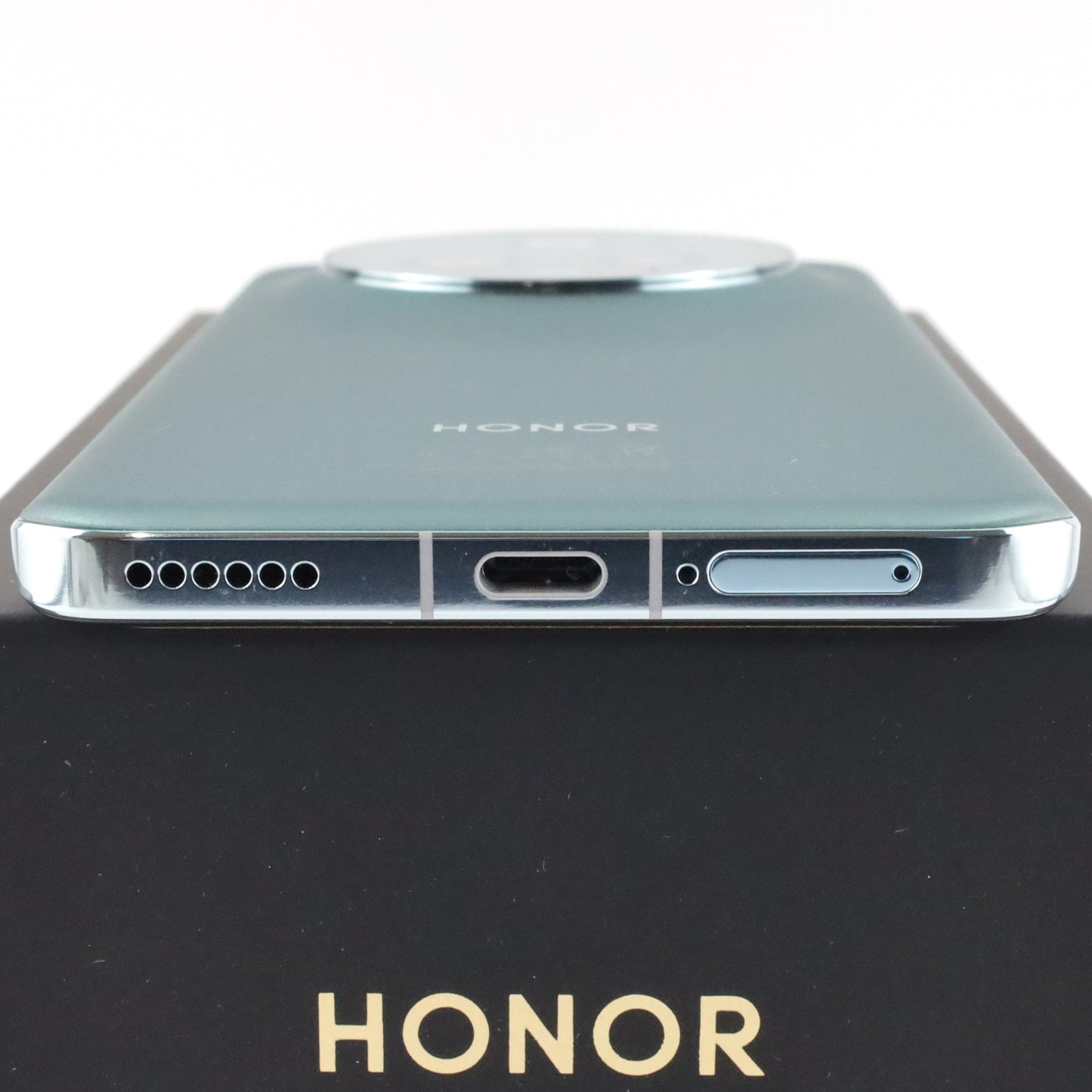 B+ランク HONOR Magic5 Pro 12/512GB MeadowGreen PGT-N19 グローバル版【90日保証】