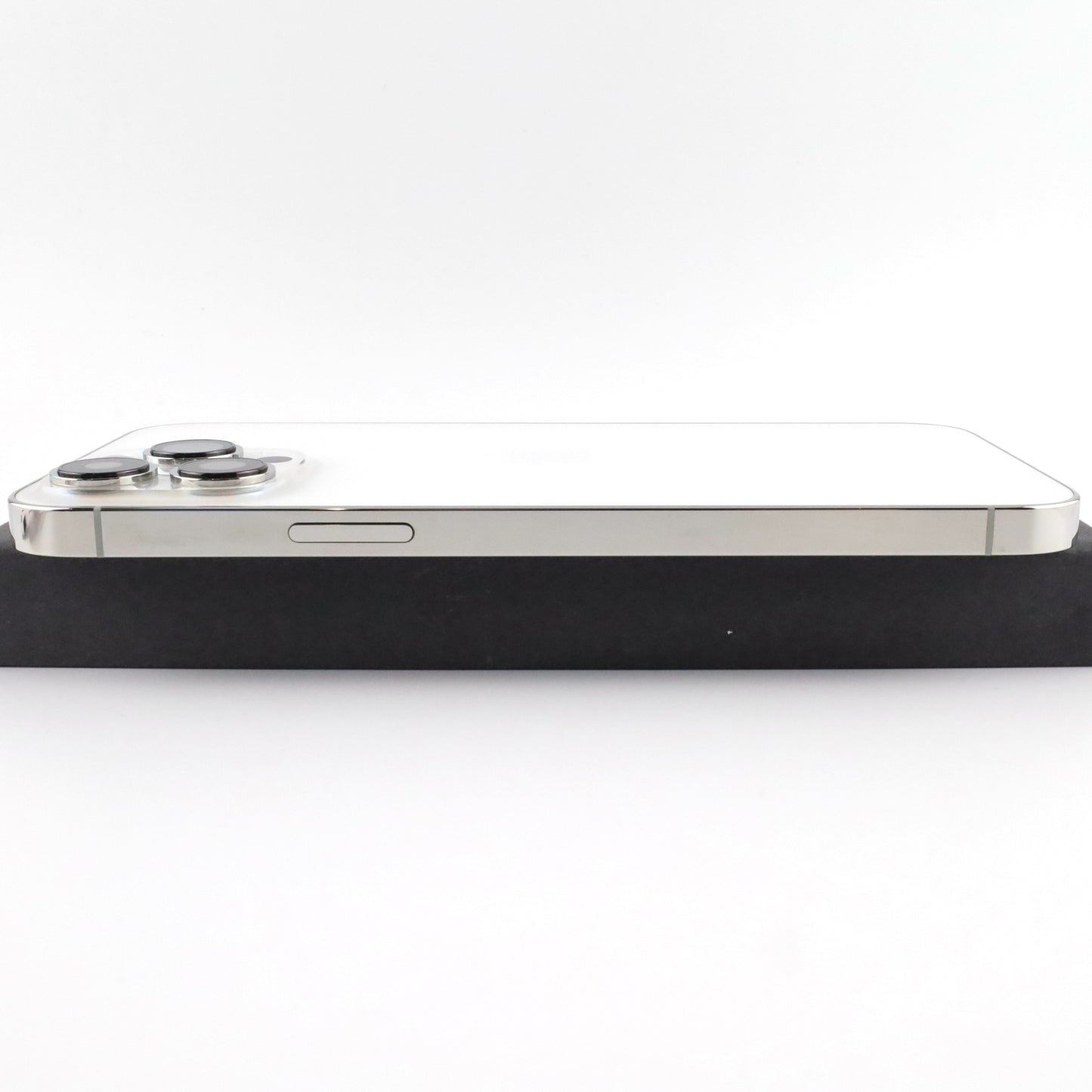 C+ランク iPhone 13 Pro Max 128GB シルバー MLH53ZA/A A2644 香港版【90日保証】