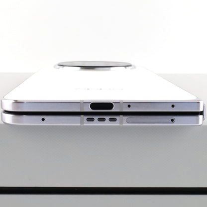 C+ランク OPPO Find N5 16/512GB MistyWhite CPH2671 グローバル版【30日保証】