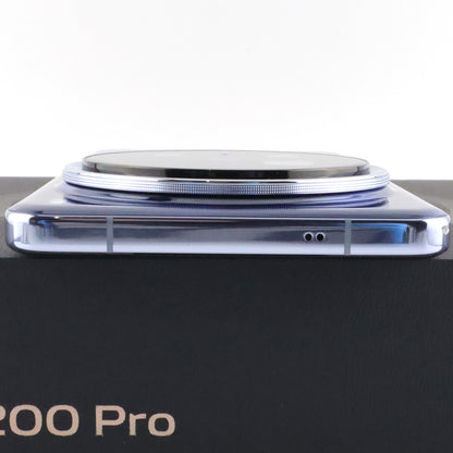 C-ランク vivo X200 Pro 16/512GB Blue V2413 グローバル版【90日保証】