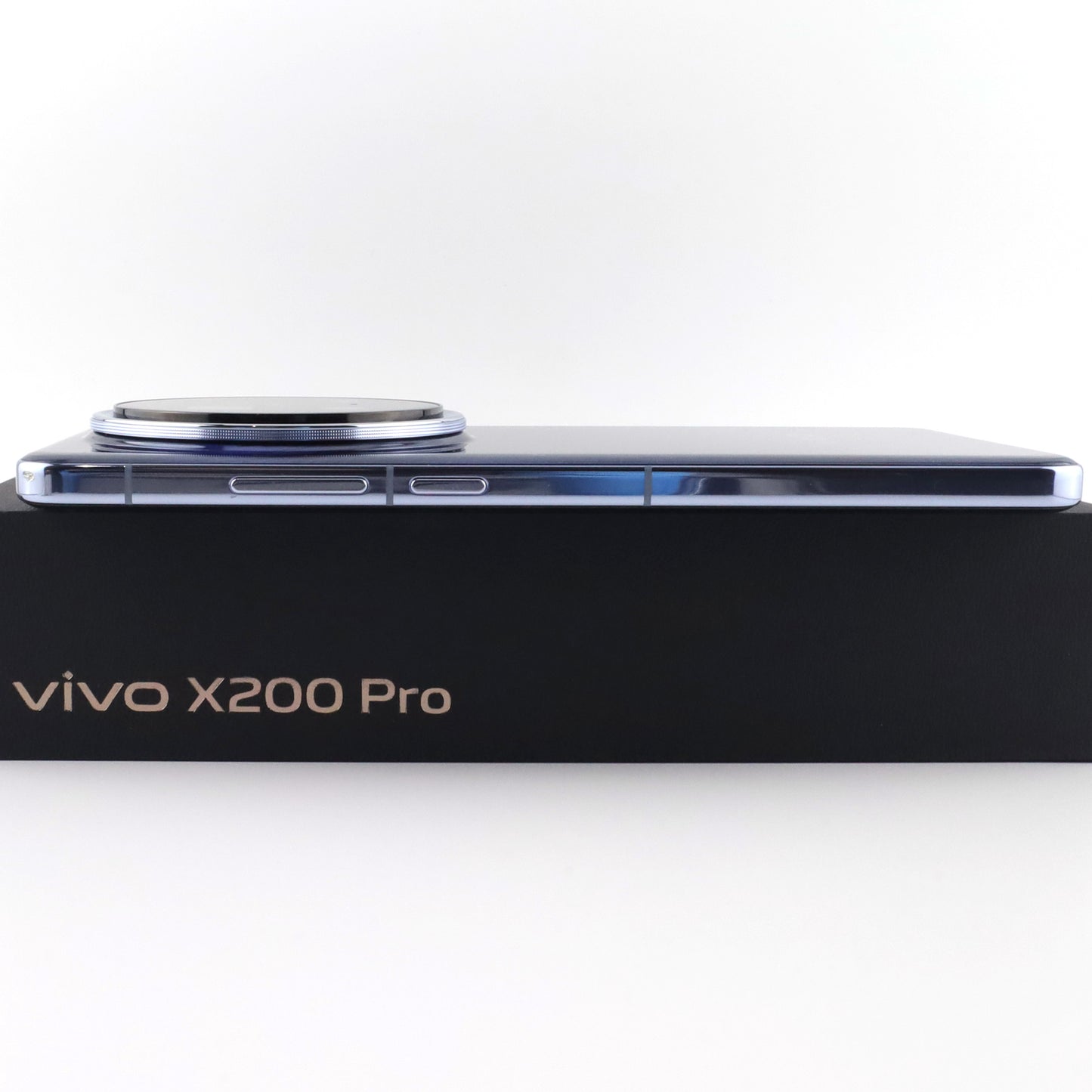 C-ランク vivo X200 Pro 16/512GB Blue V2413 グローバル版【90日保証】