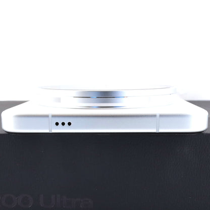 Aランク vivo X200 Ultra 16/512GB Silver V2454A 中国版【90日保証】