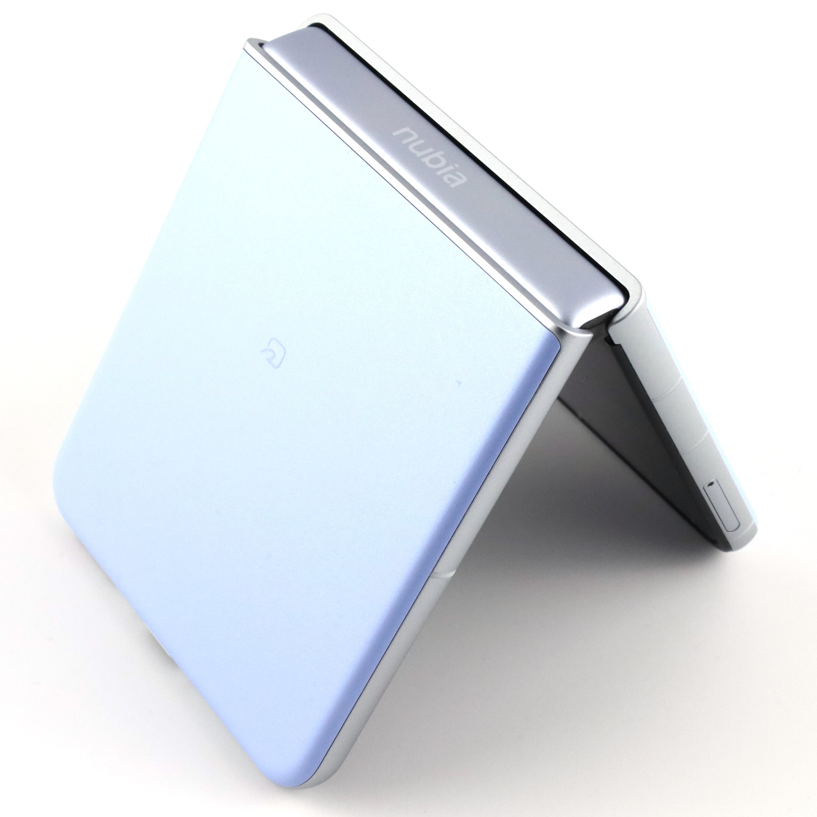 Cランク nubia Flip 2 6/128GB Blue A404ZT Y!mobile版【30日保証