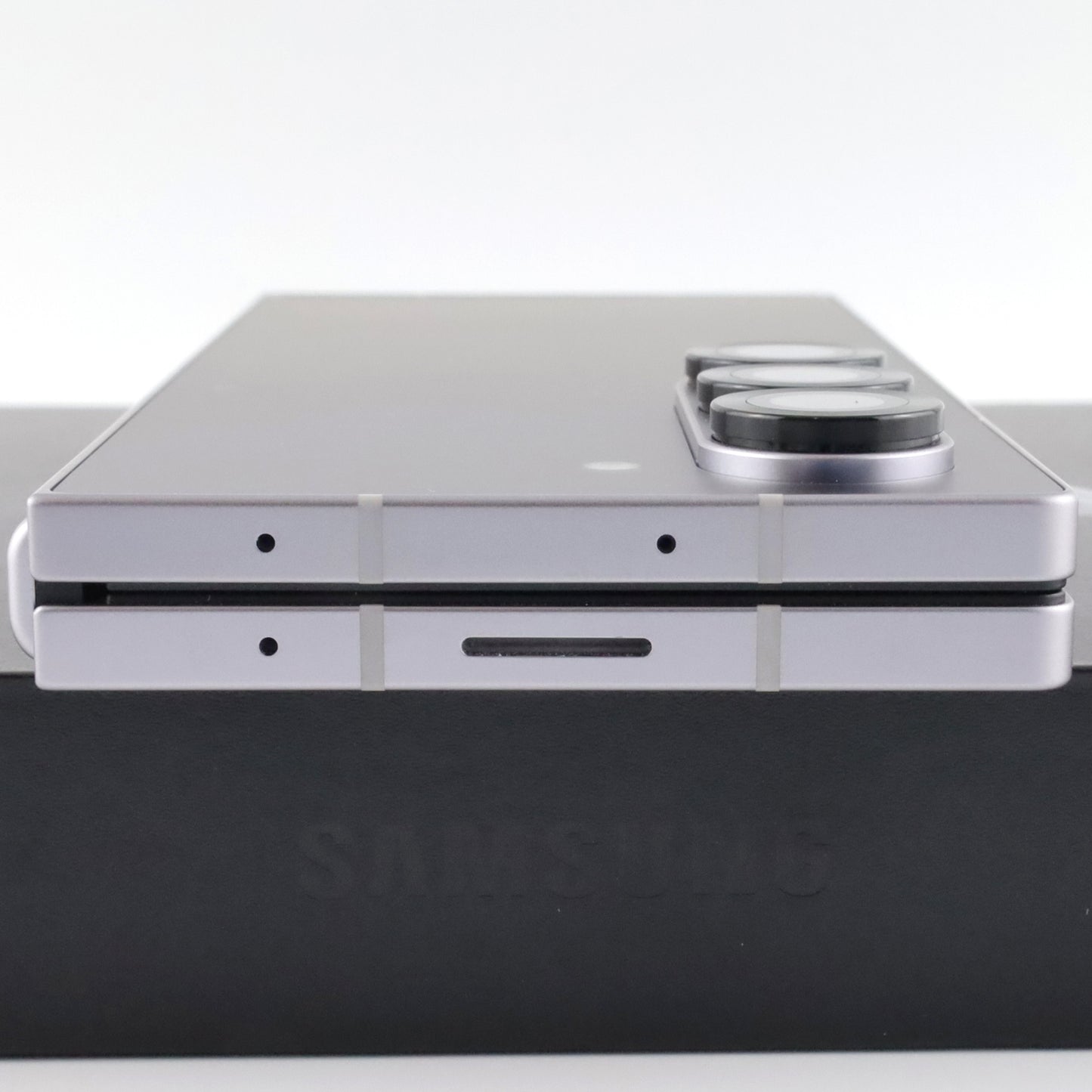 Cランク Galaxy Z Fold6 12GB/1TB SilverShadow SM-F956Q 国内版【30日保証】
