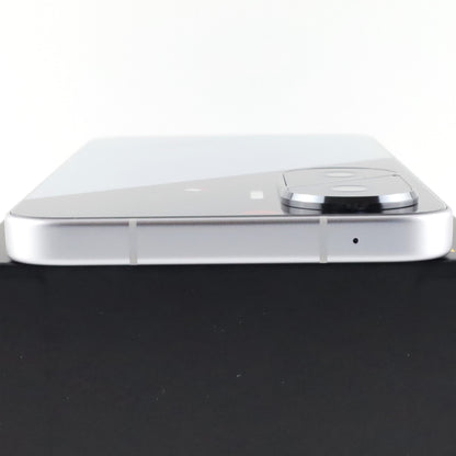 Aランク POCO F7 12/256GB Silver 25053PC47G 国内版【90日保証】