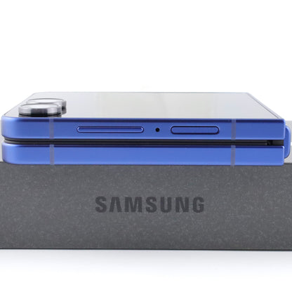 A-ランク Galaxy Z Flip7 12/256GB BlueShadow SM-F766Q 国内版【30日保証】