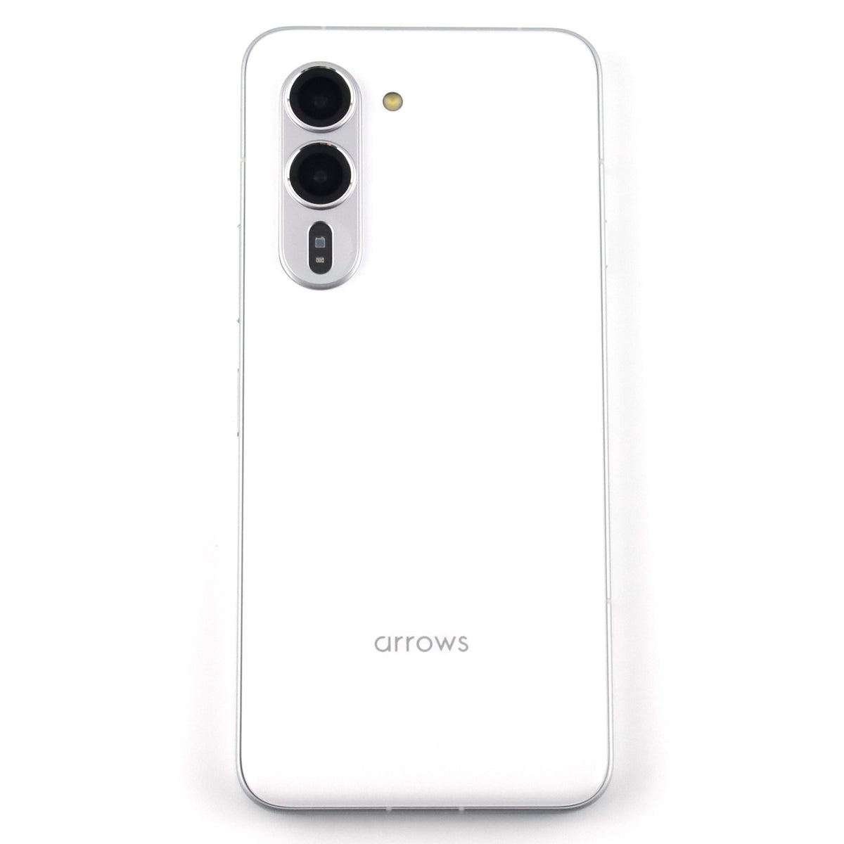 B+ランク FCNT arrows Alpha 12/512GB ホワイト M08 rakuten版【90日 