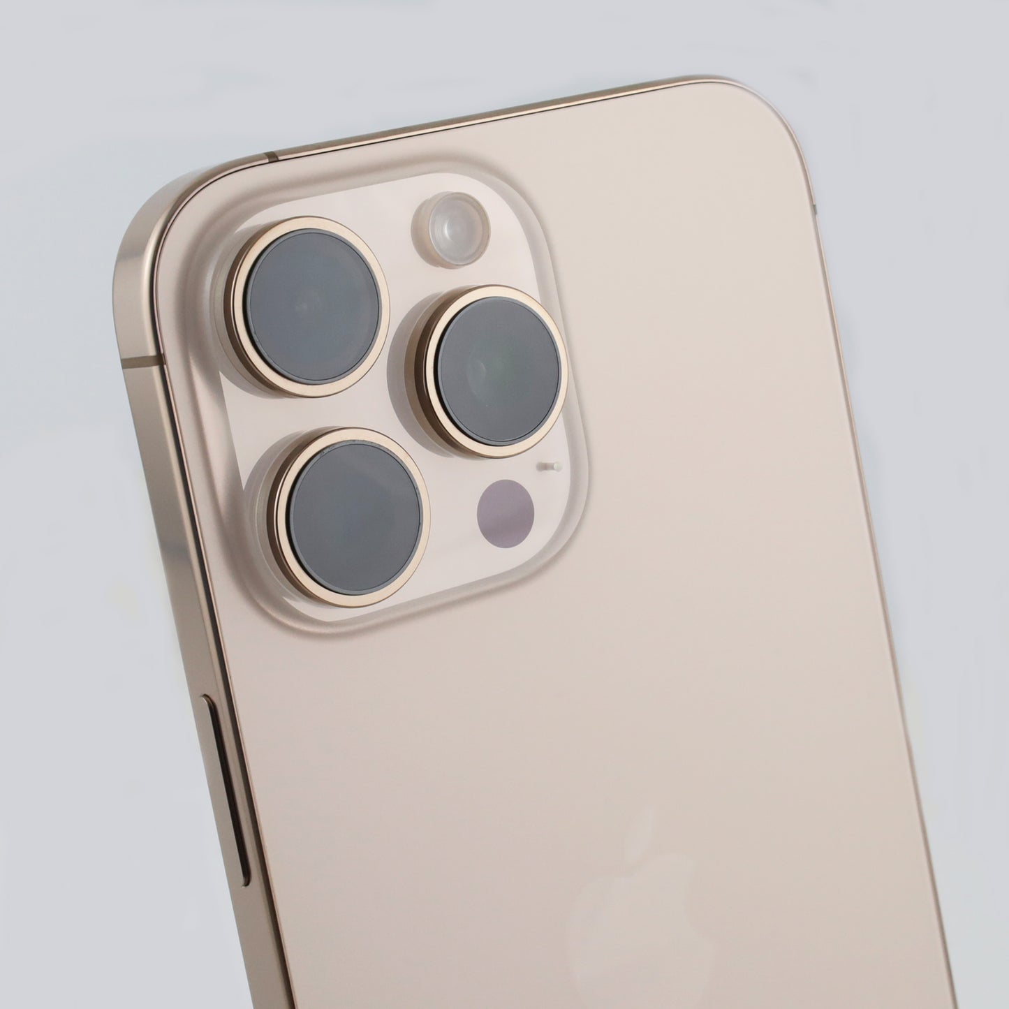 A-ランク iPhone 16 Pro Max 256GB DesertTitanium A3084 MYW53LL/A アメリカ版【90日保証】