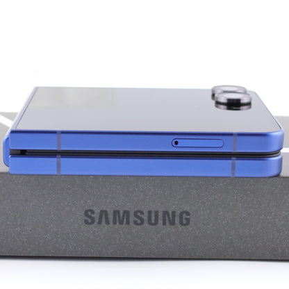 C+ランク Galaxy Z Flip7 12/256GB BlueShadow SM-F766Q 国内版【30日保証】