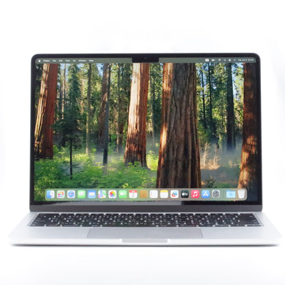 Cランク MacBook Air Liquid Retinaディスプレイ 13.6インチ M2チップ 2022 MLY03J/A 国内版【90日保証】