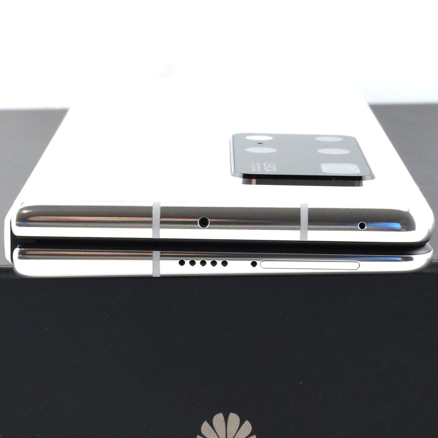 C+ランク HUAWEI Mate X2 8/256GB white TET-AN00 中国版【30日保証】