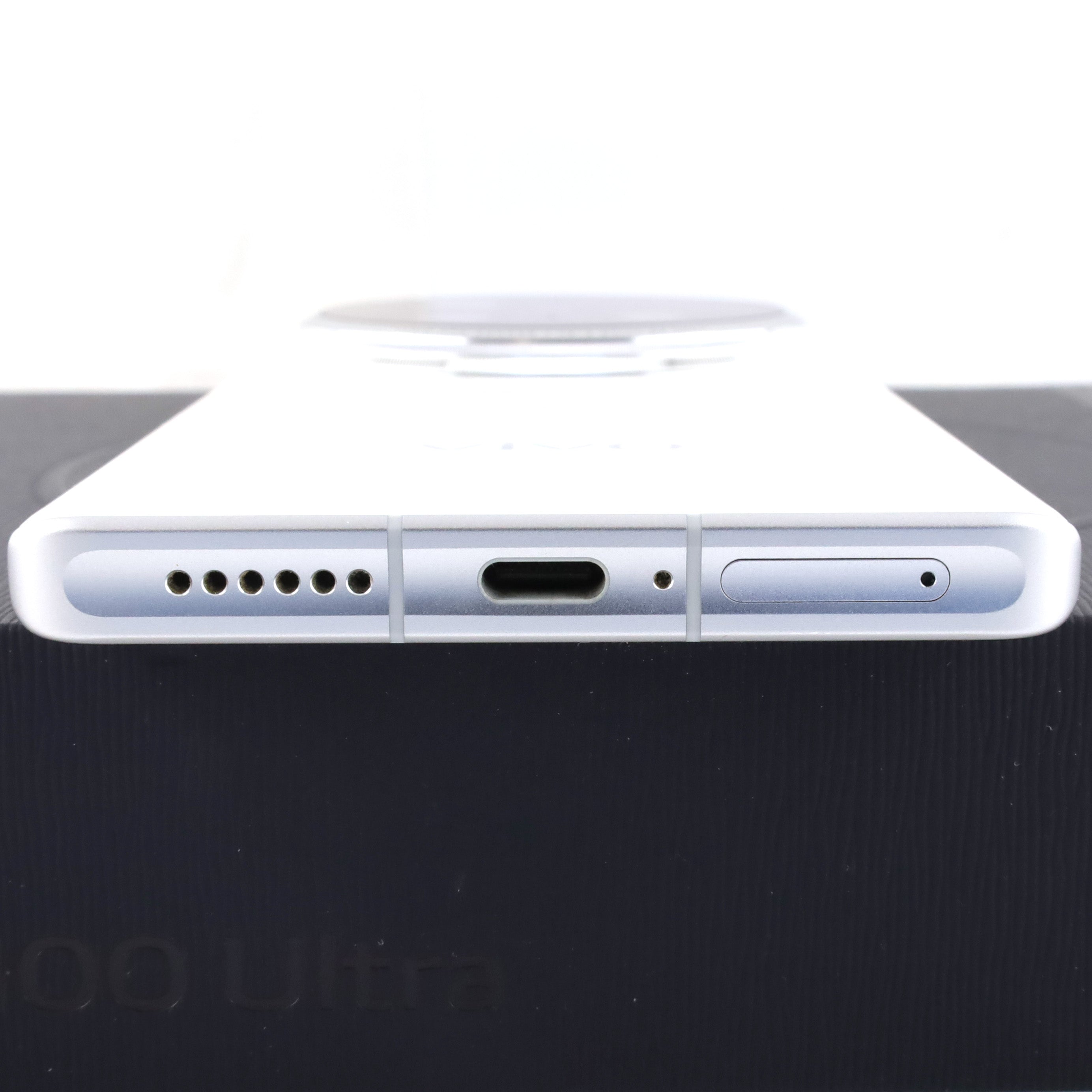 A-ランク vivo X100 Ultra 16/512GB White V2366GA 中国版【90日