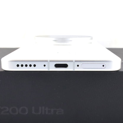 Aランク vivo X200 Ultra 12/256GB Silver V2454A 中国版【90日保証】
