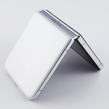C+ランク Xiaomi MIX Flip 16/1024GB White 2405CPX3DC 中国版【30日保証】