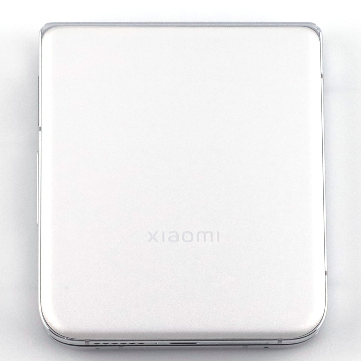 C+ランク Xiaomi MIX Flip 16/1024GB White 2405CPX3DC 中国版【30日保証】