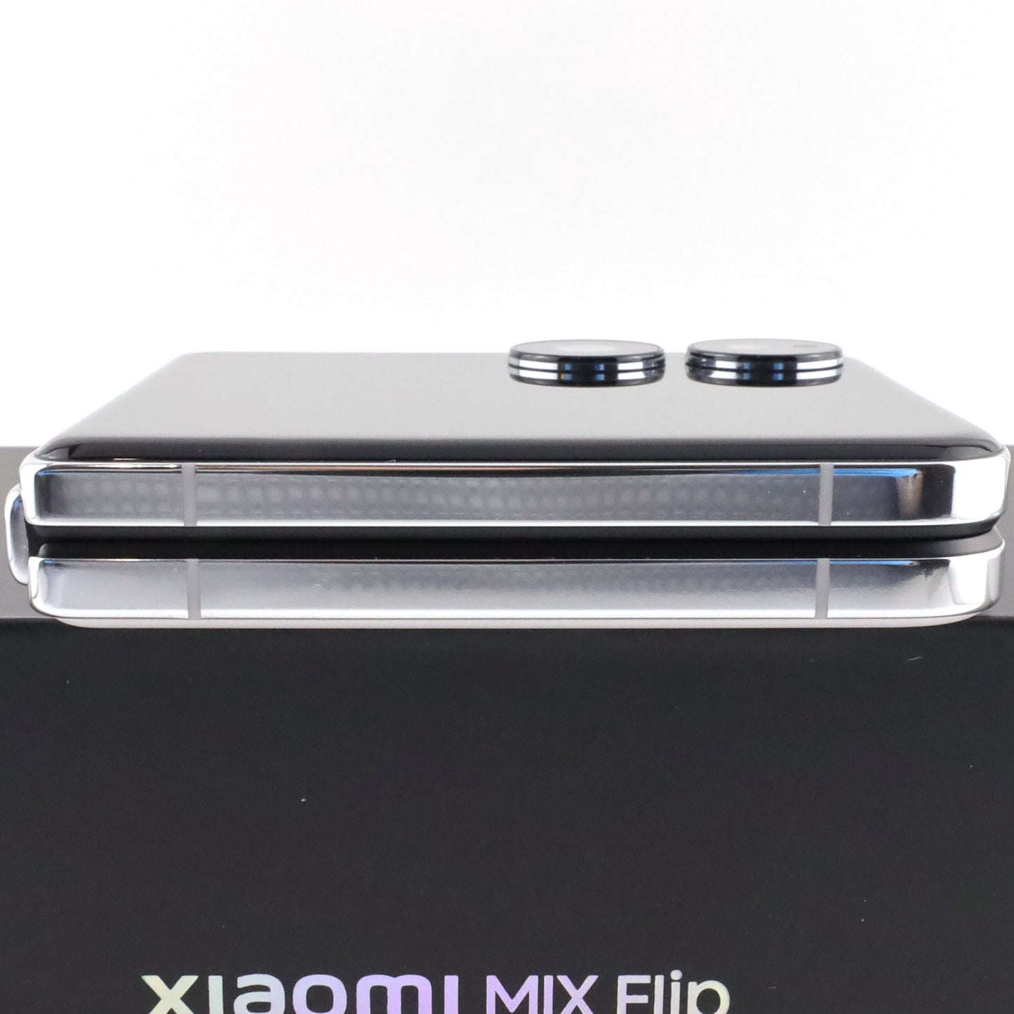 C+ランク Xiaomi MIX Flip 16/1024GB White 2405CPX3DC 中国版【30日保証】