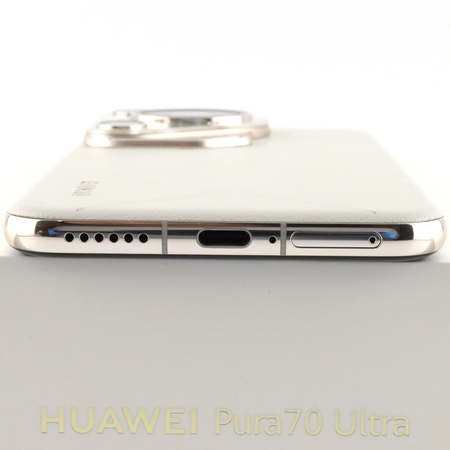 Cランク HUAWEI Pura 70 Ultra 16/512GB White HBP-AL00 中国版【90日保証】