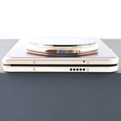 C+ランク HONOR Magic V5 16/512GB DawnGold MBH-N49 グローバル版【30日保証】