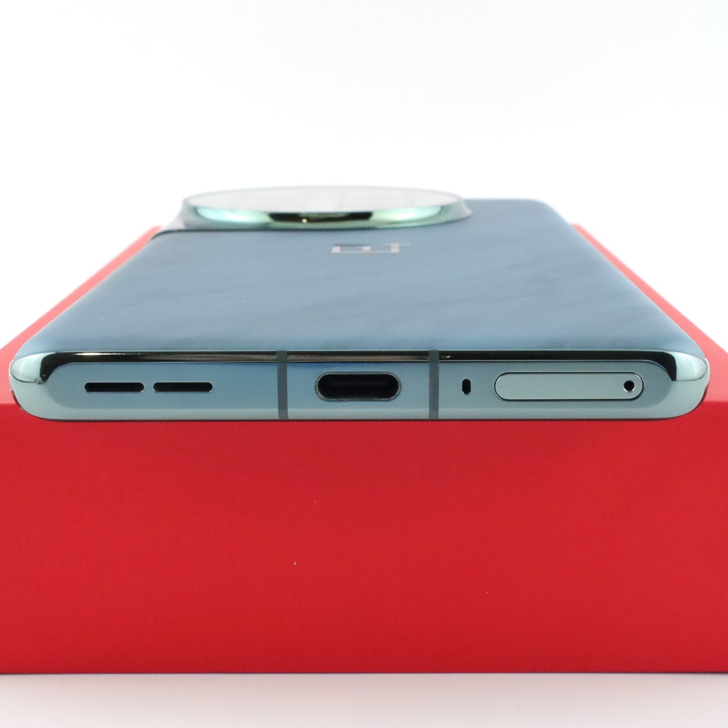 ジャンク OnePlus 12 16/512GB Emerald CPH2581 グローバル版【保証なし】