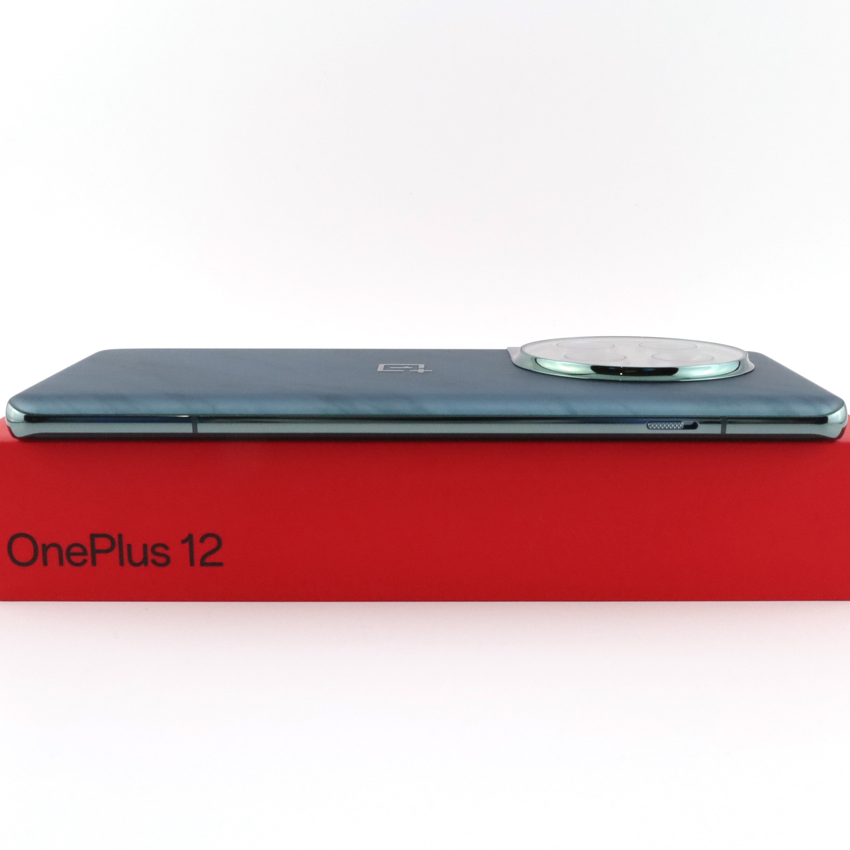 ジャンク OnePlus 12 16/512GB Emerald CPH2581 グローバル版【保証