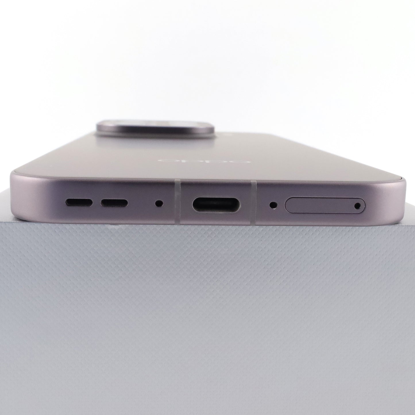 B-ランク OPPO Find X9 Pro Titanium Charcoal 16/512GB CPH2791 グローバル版【90日保証】