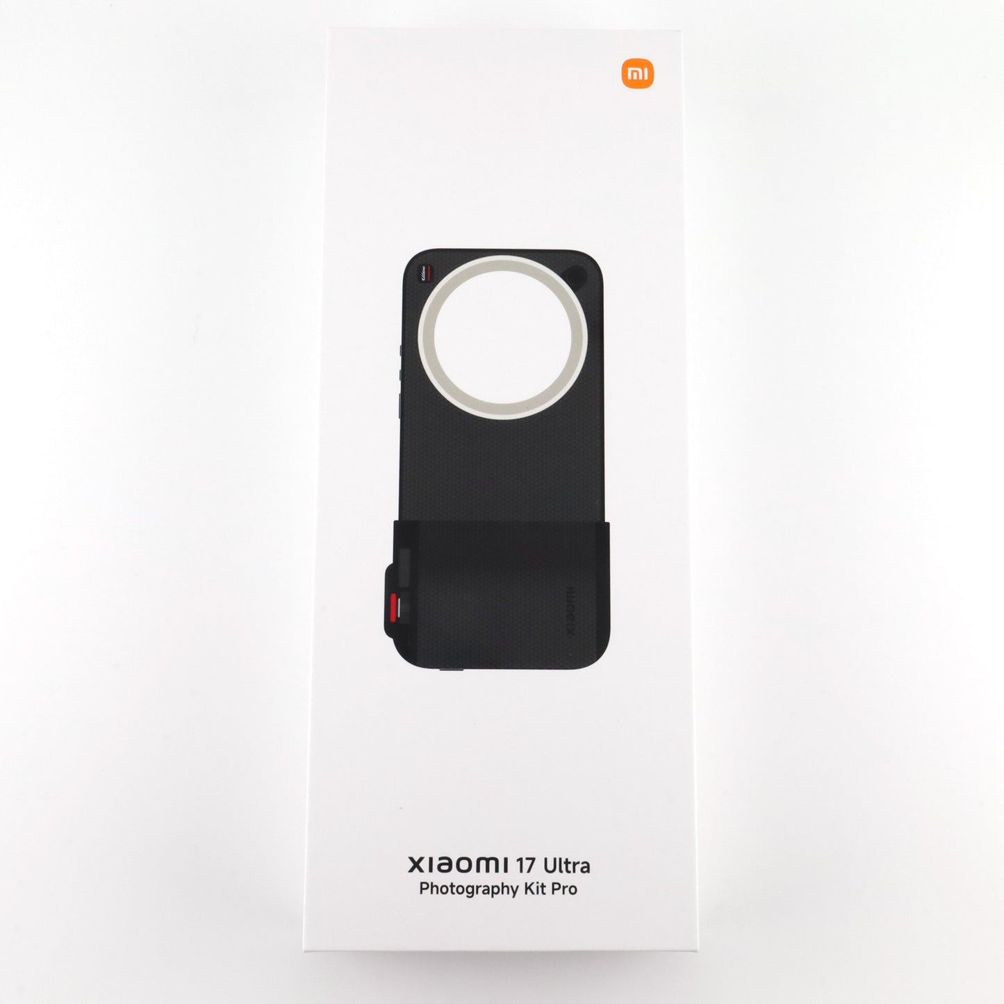 Aランク Leica Leitzphone powered by Xiaomi 16/1024GB Black 25128PNA1G 国内版【90日保証】