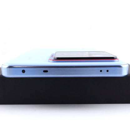 B+ランク realme GT7 12/256GB LightBlue RMX6688 中国版【90日保証】