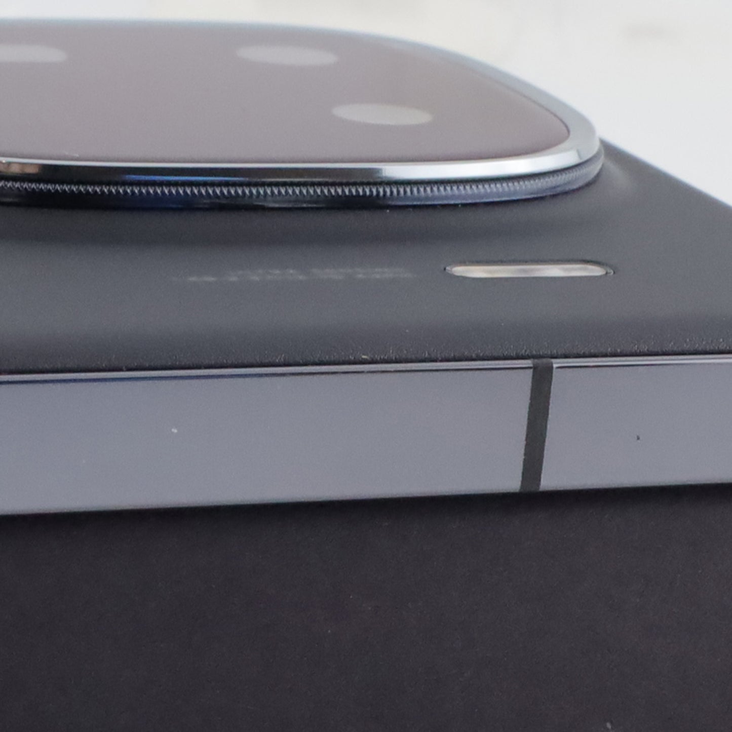 B-ランク vivo iQOO 12 12/256GB Black V2307A 中国版【90日保証】