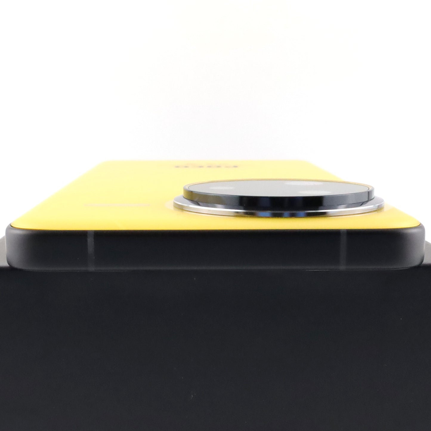 Aランク POCO F7 Ultra 12/256GB Yellow 24122RKC7G 国内版【90日保証】