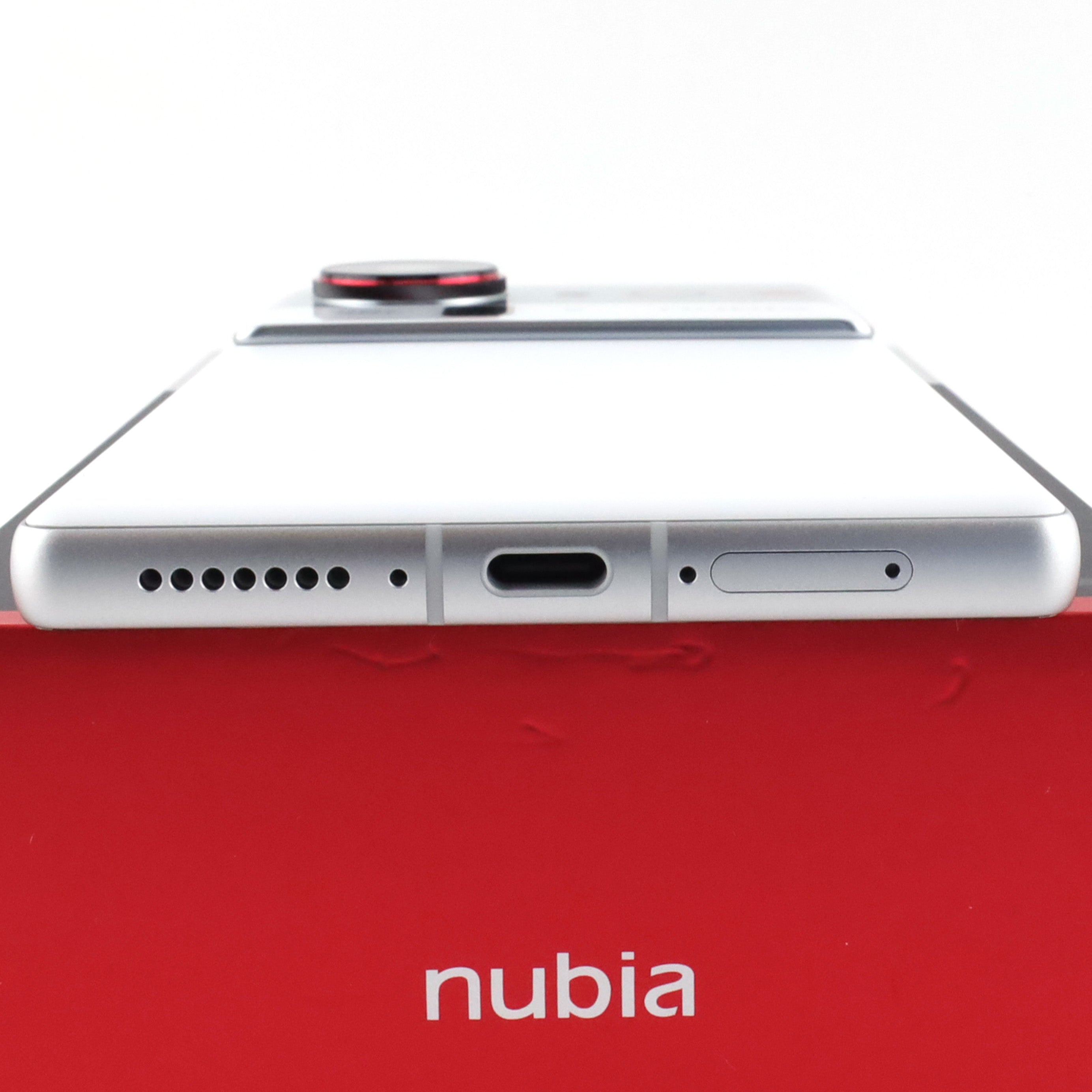 Aランク nubia Z80 Ultra 16/512GB White NX741J 国内版【90日保証